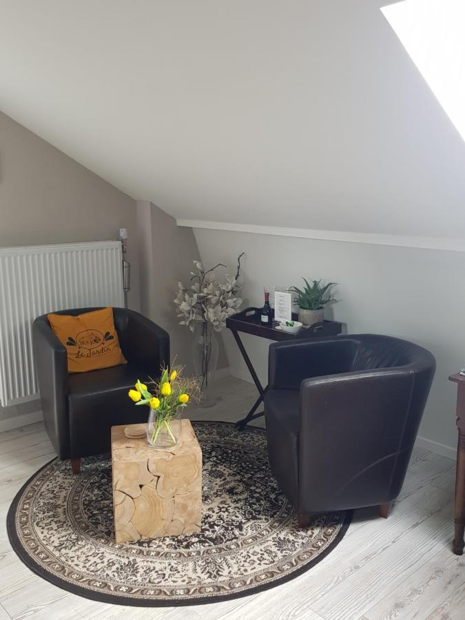 B&B Le Jardin Pelt Bagian luar foto